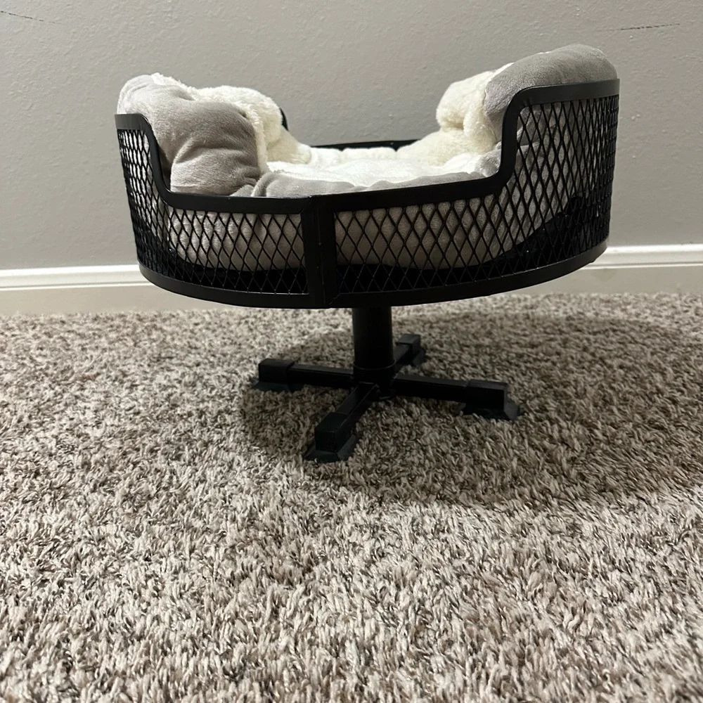 Cozy Pet Bed with Metal Frame